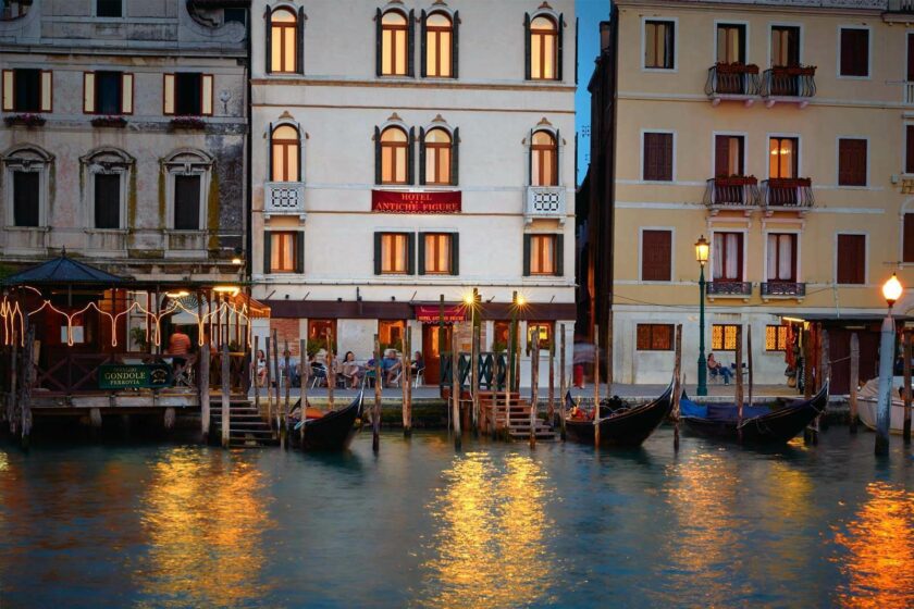 luxury hotel on grand canal